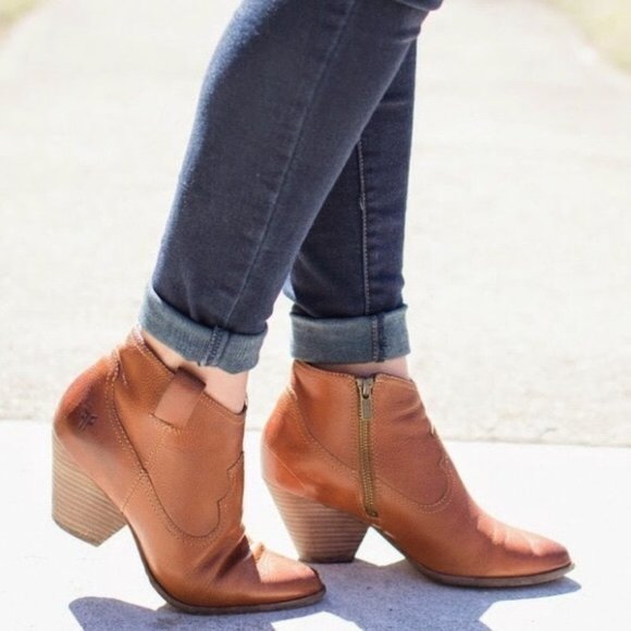 Frye Reina Genuine Cognac Leather Pull On Everyday Casual Wood Heel Ankle Bootie - Picture 3 of 14